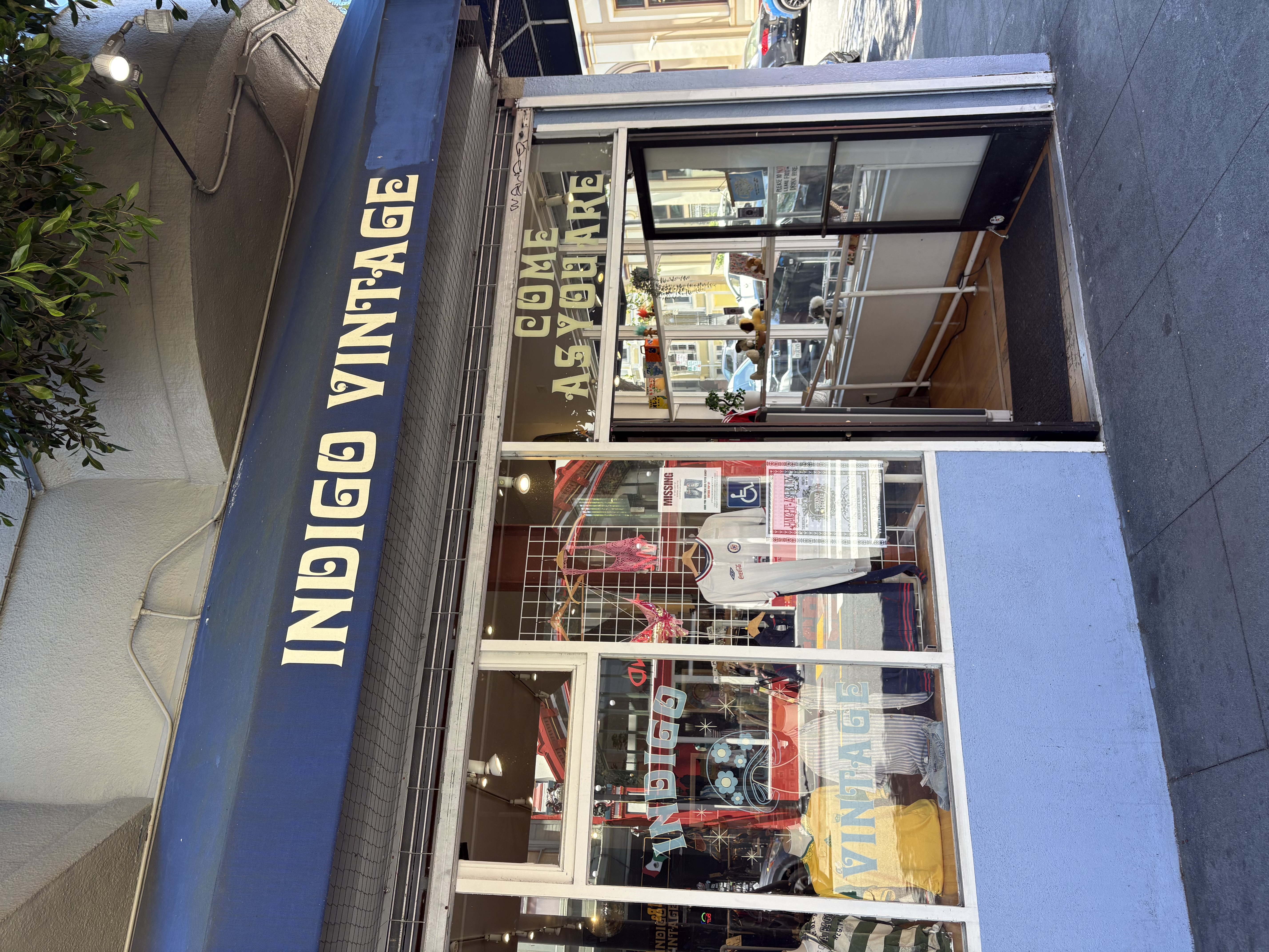 Indigo Vintage Cooperative storefront
